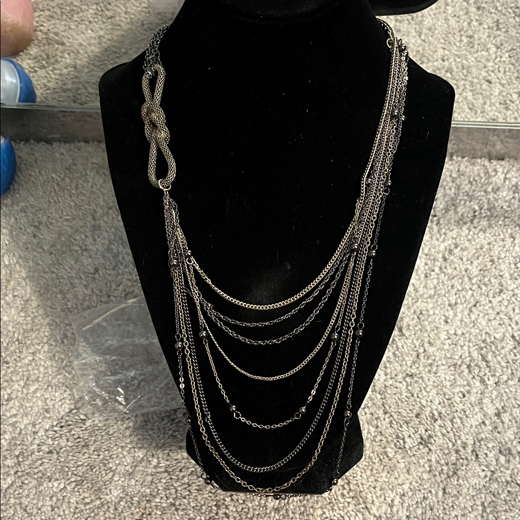 Nwt Worthington Gold Toned And Black Layered Chain Necklace